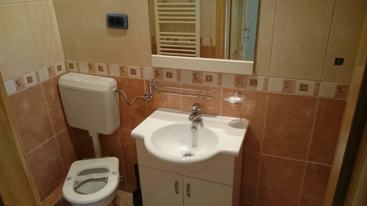 Apartment Kosić Zgaljic Bagian luar foto